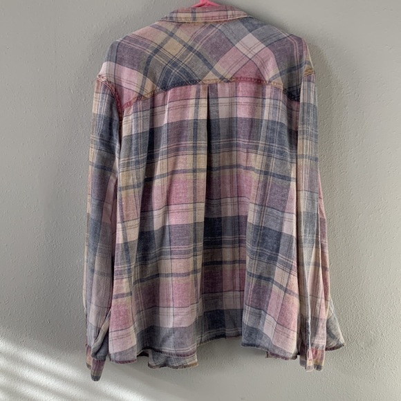 plaid flannel button down shirt - Picture 2 of 4